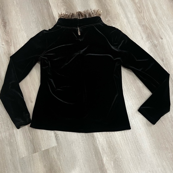 Double D Ranch Black Velvet Mock Turtleneck Feather Trim Small - Picture 12 of 12